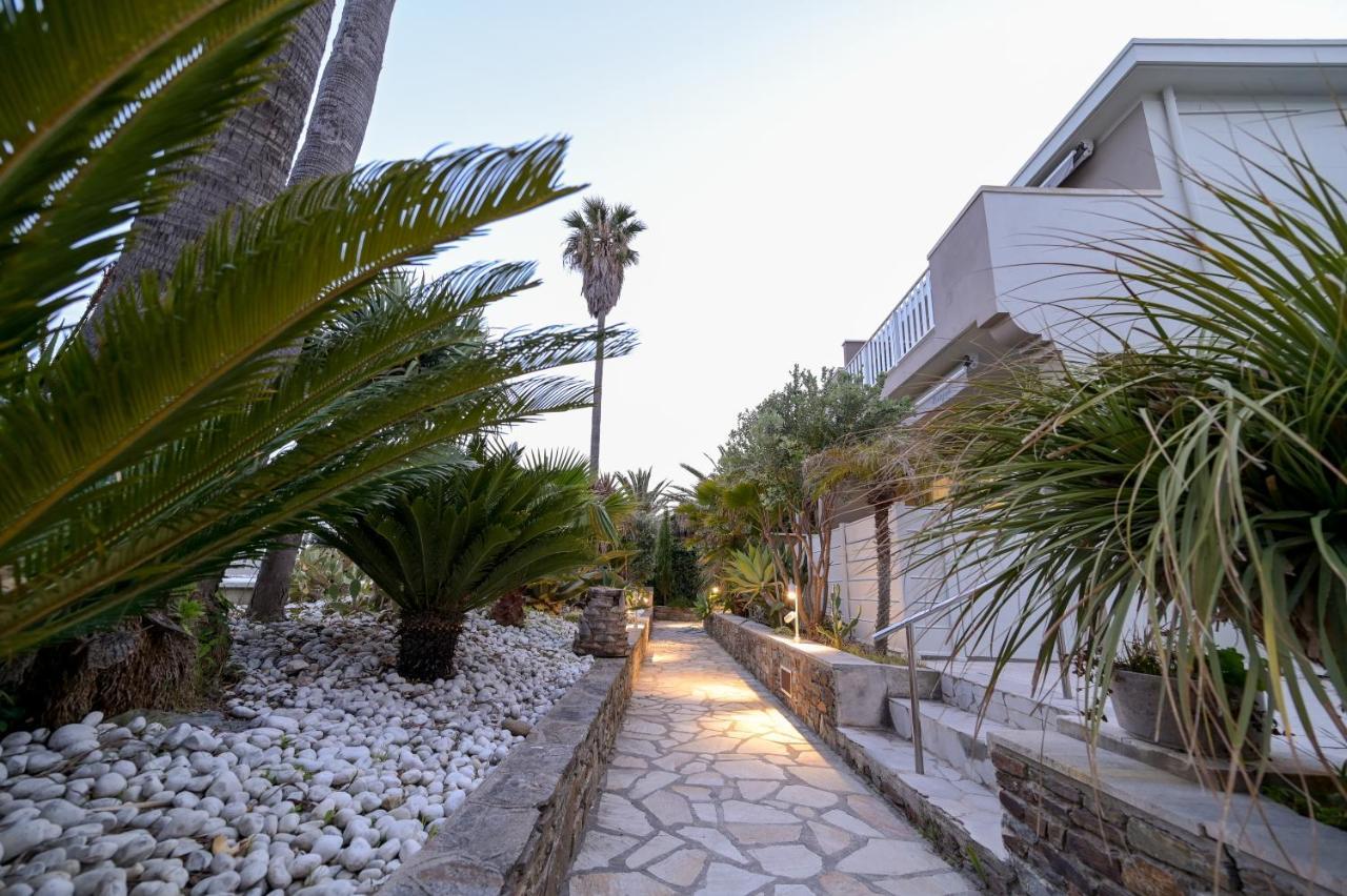 Residence La Menado Cavalaire-sur-Mer Exterior foto